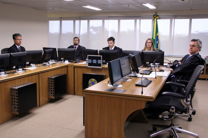 Julgamento de Lula no TRF-4