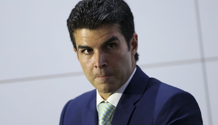 Helder Barbalho mentiu e ainda mente. Onde estão os tais concursos públicos anunciados pelo governador do Pará?