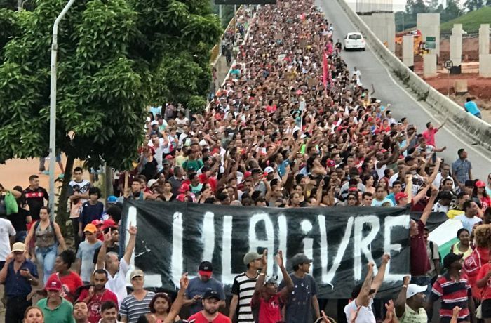 7 de abril é dia de ocupar as ruas por #LulaLivre