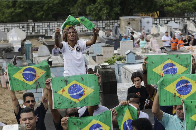 80 tiros são ‘a política do Governo’