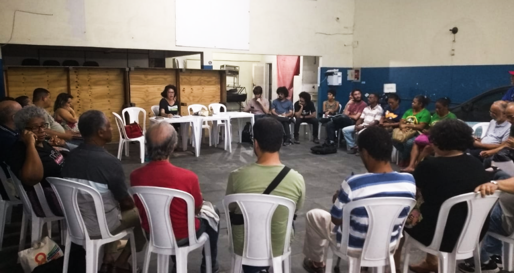 Plenária reúne 20 entidades e prepara a greve geral em Niterói (RJ)
