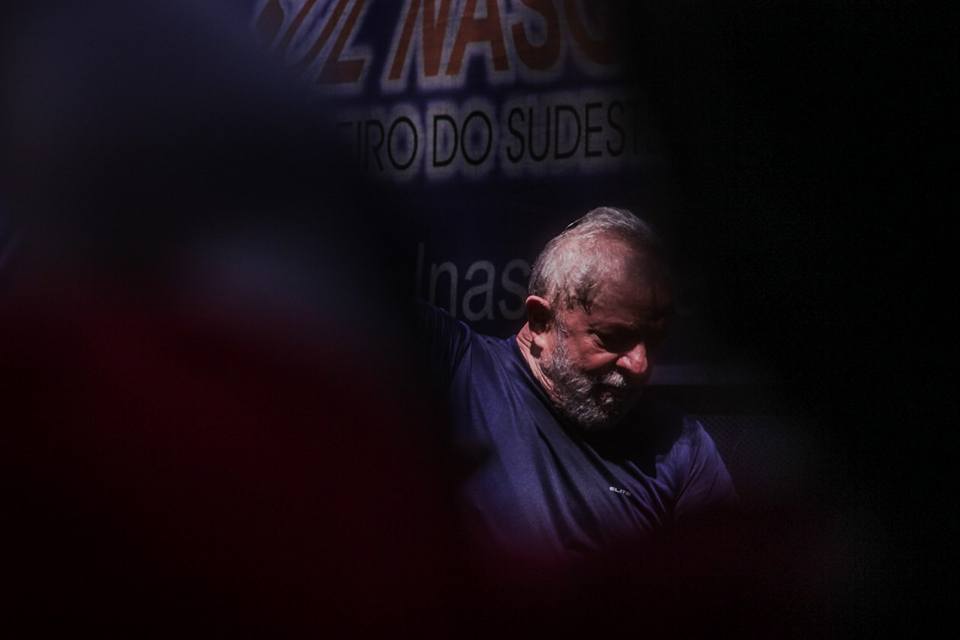 OPINIÃO | O corpo de Lula