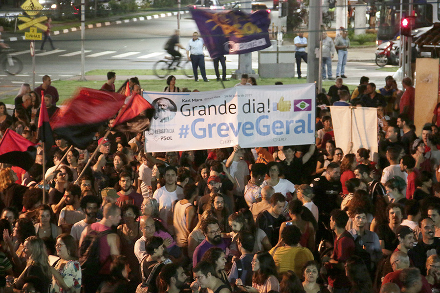 Greve na Baixada foi o meme do Chico Buarque invertido: a gente ficou triste, depois feliz
