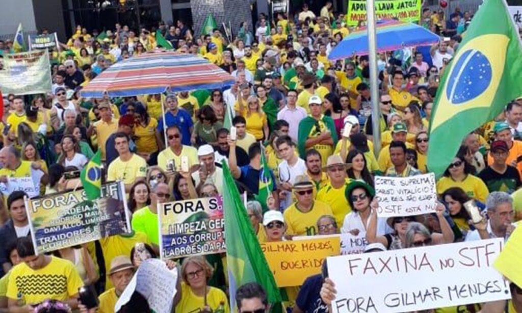 Há quem olhe e não veja e se escuta não entende: o Brasil depois de 30 de junho