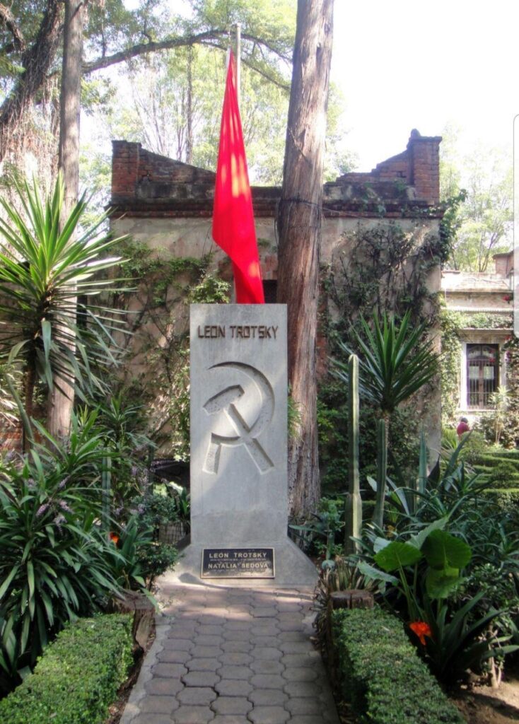 Aos 79 anos do assassinato de Leon Trotsky