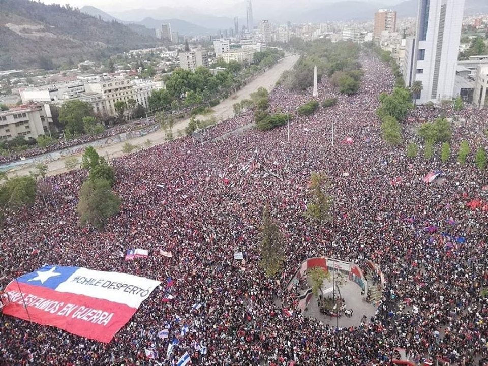 Desde la evasion en el Metro en Santiago al levantamiento nacional