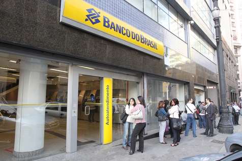 Censura e prática antissindical no Banco do Brasil: atividade da CIPA sobre saúde mental é cancelada
