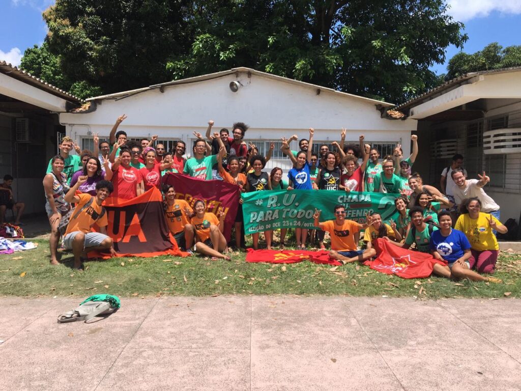 Juventude organizada de luta reabre DCE da UFPE