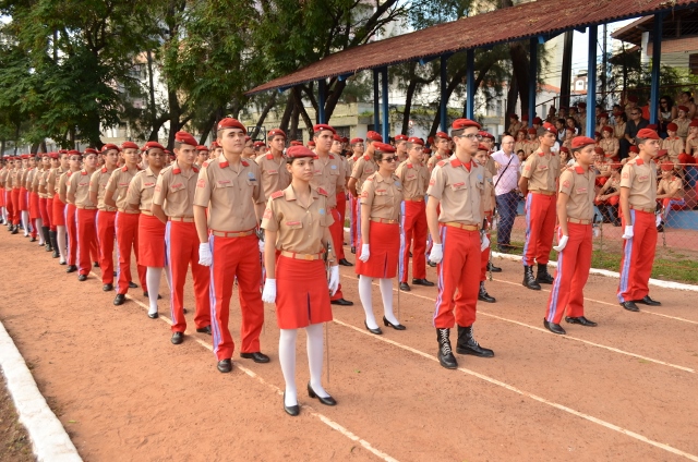Ceará: adesão à escola cívico-militar é grave ataque a escola pública