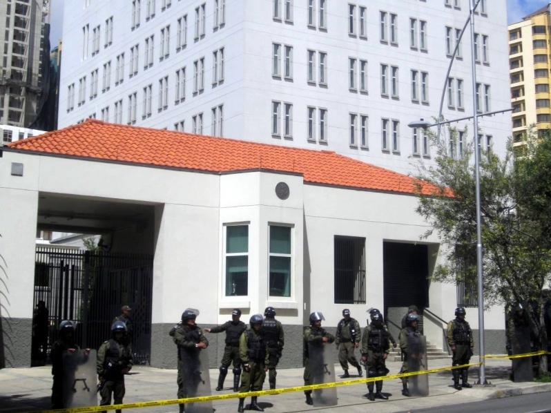 A guerra híbrida da Embaixada norte-americana na Bolívia