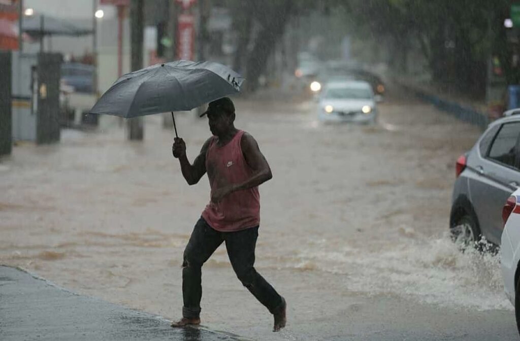 Salvador: a chuva cobra a fatura do descaso