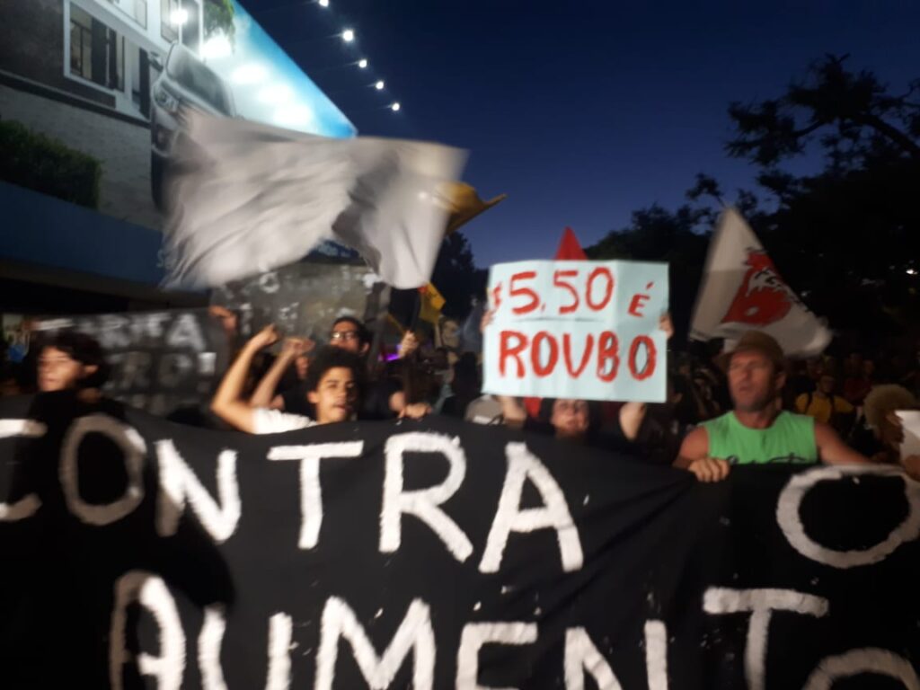 Passagem no DF quase dobra em 5 anos. E quem ganha salário mínimo gasta mais de 30% com transporte