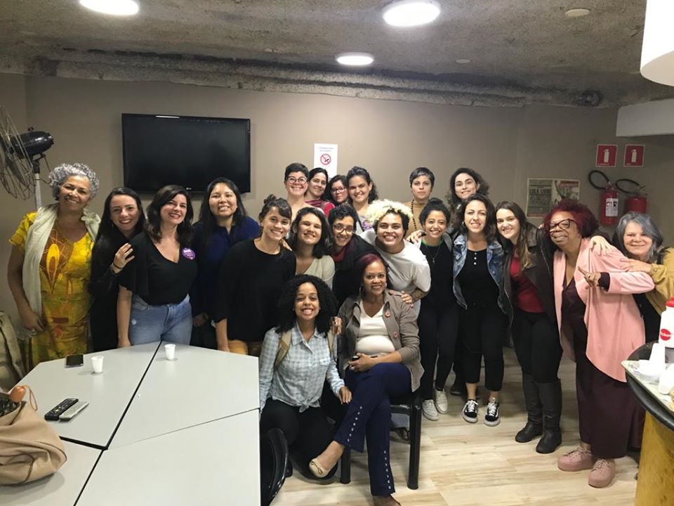 Mulheres contra Bolsonaro fazem reunião em São Paulo