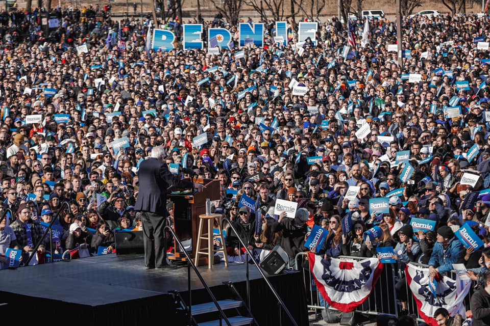 Bernie Sanders ainda é capaz de conseguir o improvável?