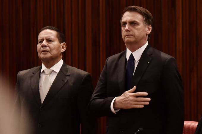 Vamos falar sobre os crimes de responsabilidade de Bolsonaro