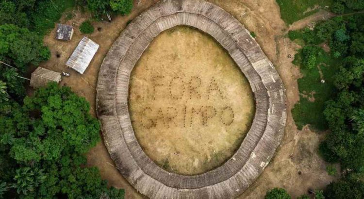 Os povos indígenas sob ataque: o governo Bolsonaro e a agenda de garimpeiros e mineradores