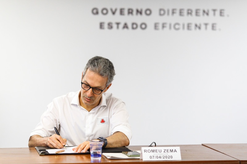 Zema insiste em flexibilizar o isolamento social: TJMG suspende retorno da educação, mas governo vai recorrer