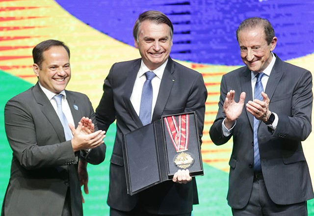 As frações burguesas na crise do Covid-19: apontamentos preliminares