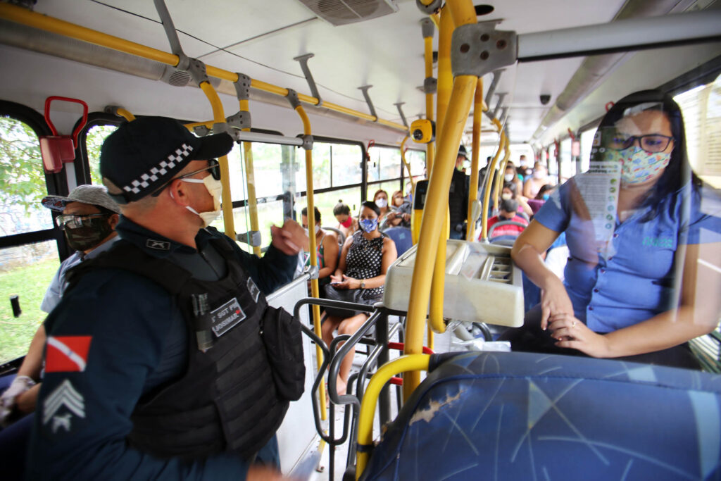 Só um fechamento total pode proteger quem ainda trabalha