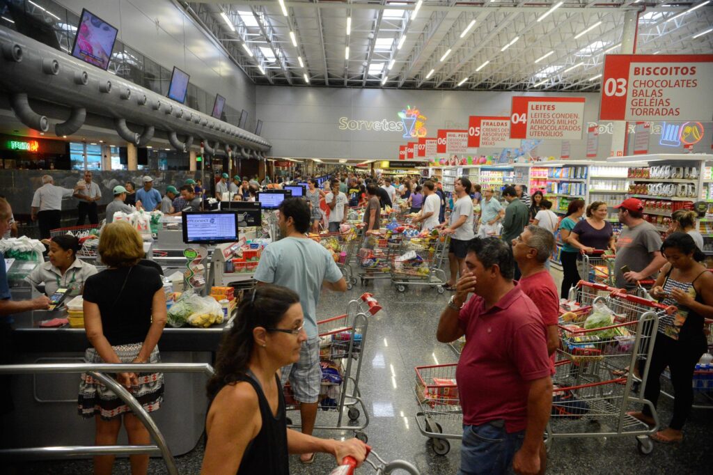 A crise da pandemia ou a pandemia da crise? Notas preliminares para uma análise da conjuntura