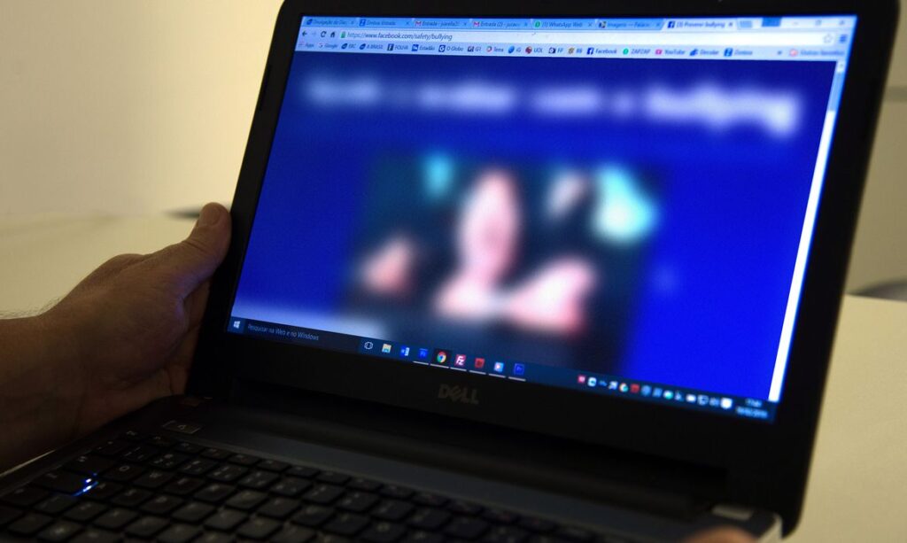 O anti-ensino em tempo de pandemia: relatos de uma experiência
