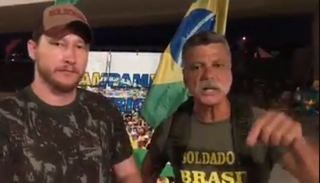 Proibir os atos golpistas do bolsonarismo