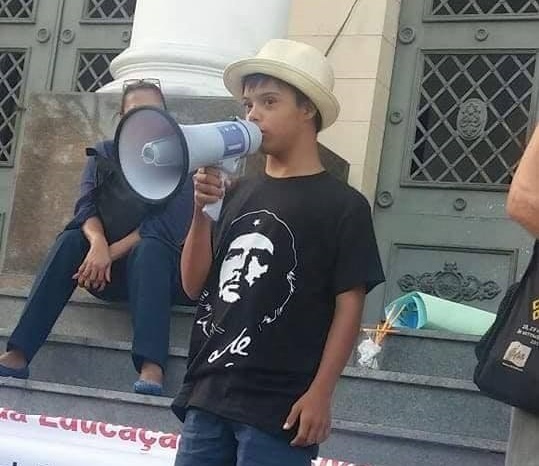 Sr Google, Plataformas, Ensino Remoto, COM MEU FILHO, NÃO!