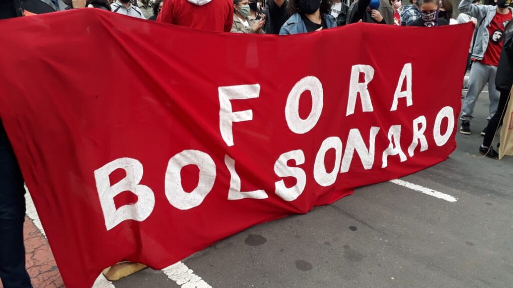Barrar o fascismo antes que seja tarde