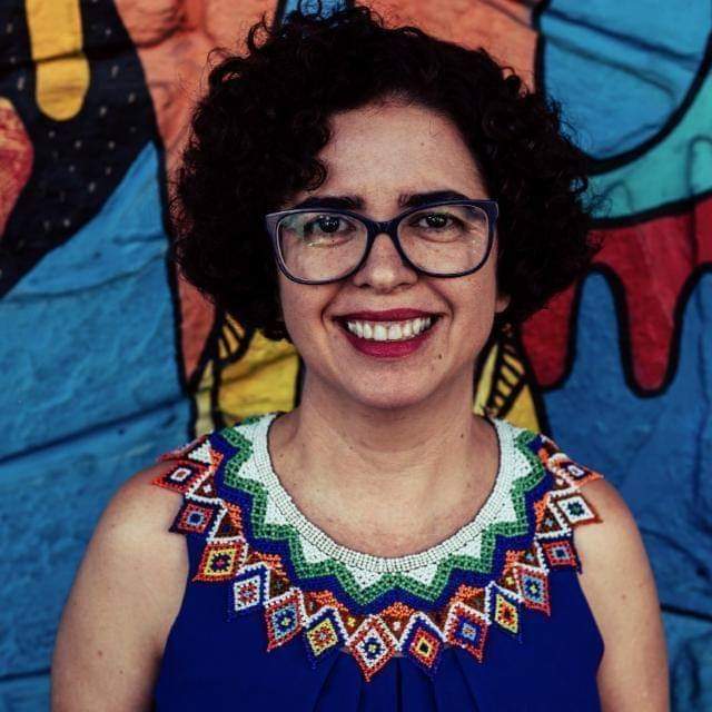 Jorgetânia Ferreira: a casa não é escola e a mãe não é a professora
