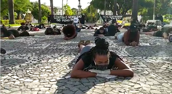 Como foi a manifestação contra o racismo e o fascismo em Aracaju