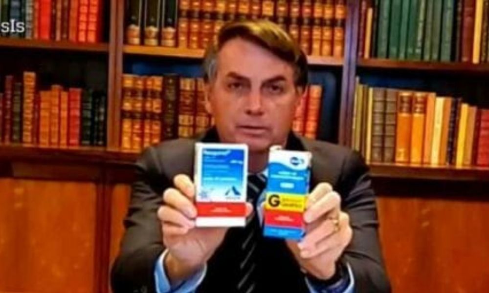 Cloroquina, ozônio via anal e as soluções mágicas do governo Bolsonaro 