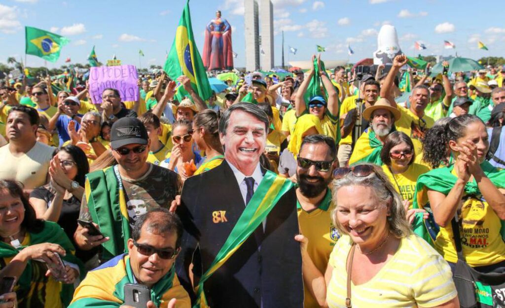 Ao dividir o Brasil, veja o que ficou com a esquerda e com a extrema direita