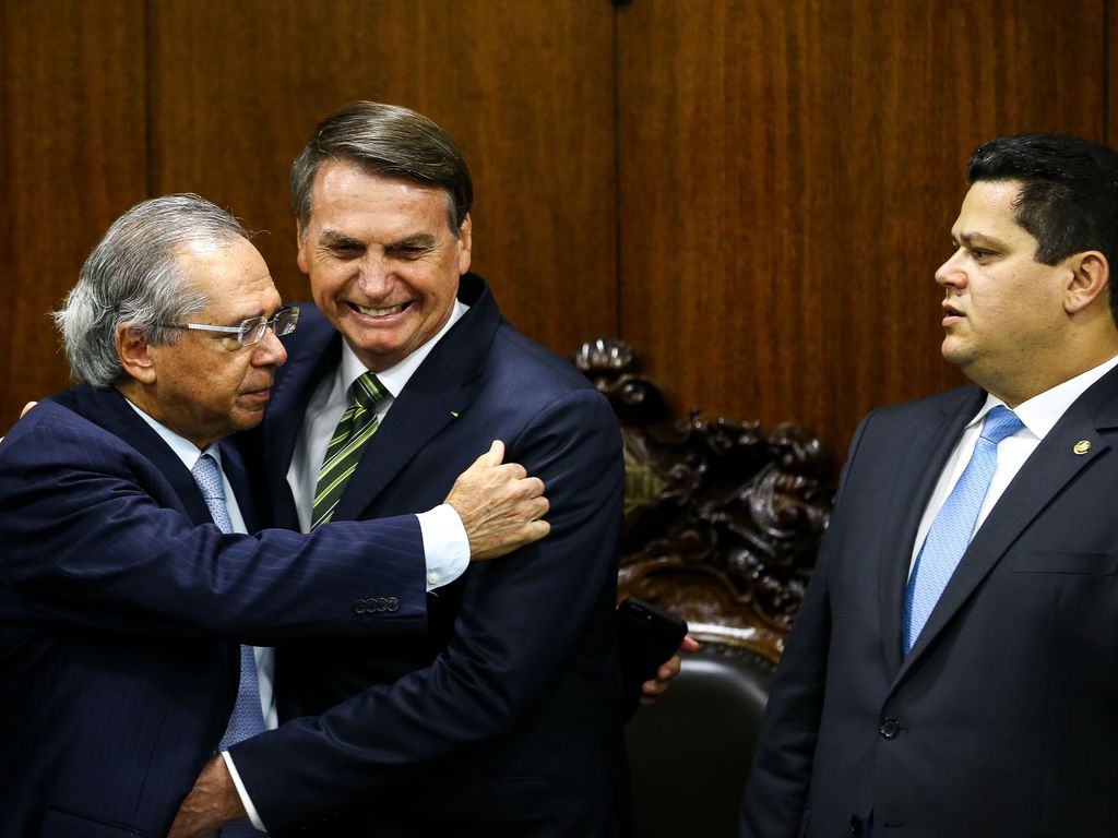 Cinco argumentos falsos usados para justificar a reforma administrativa
