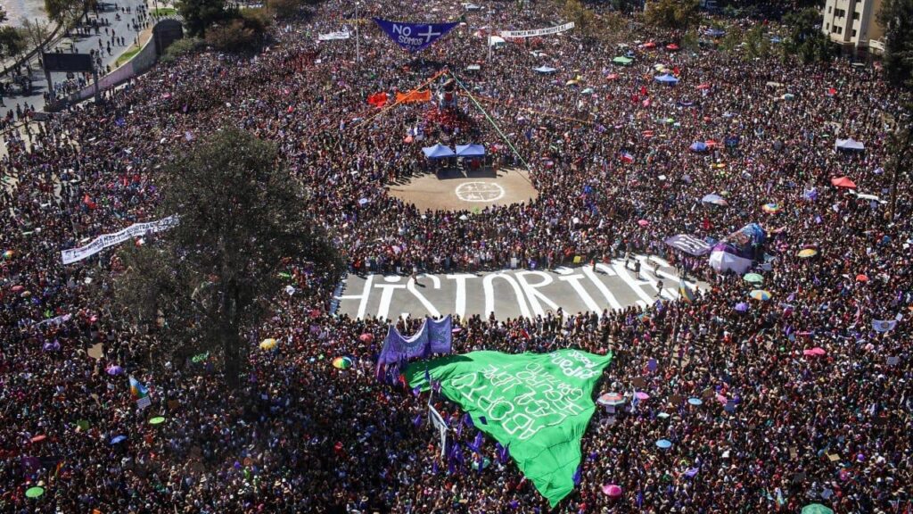 Mulheres latinas e o mundo pós-pandemia: memória e resistências