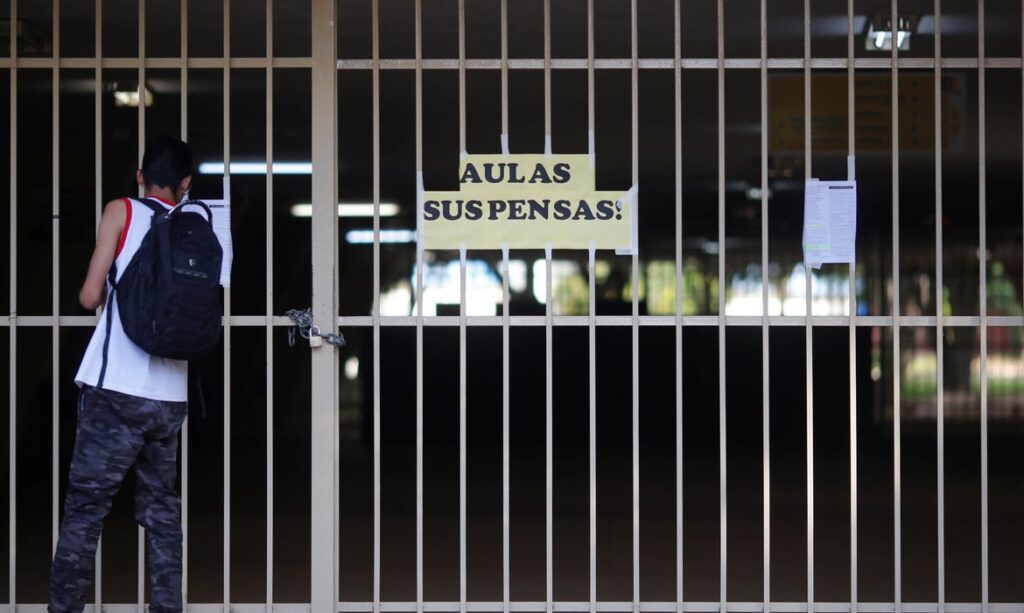 Por que somos a favor do cancelamento do ano letivo de 2020?