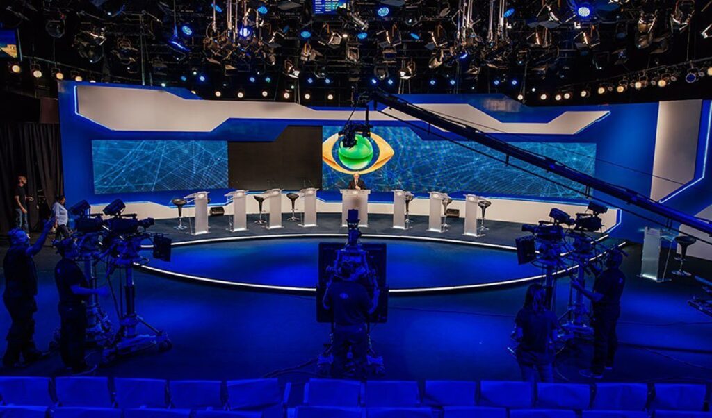 14 cidades terão debates na TV com candidaturas à Prefeitura, nesta quinta