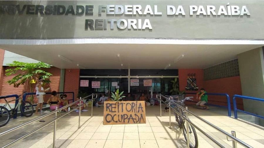 A democracia precisa prevalecer: Carta Aberta das reitoras e dos reitores/diretores eleitos e não empossados