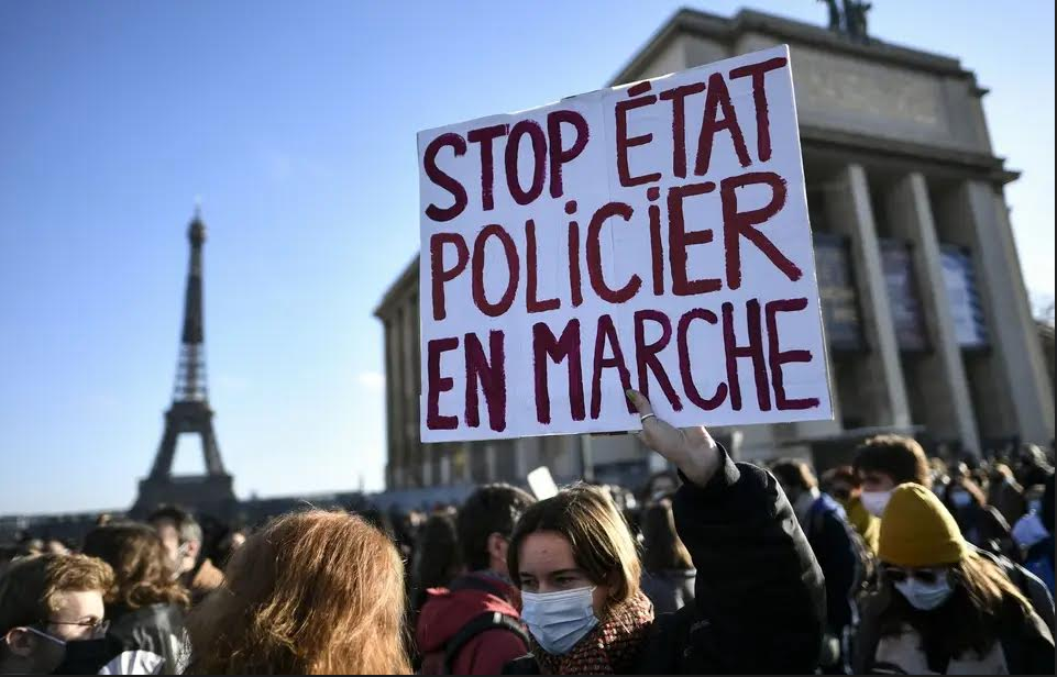 França: continuam as mobilizações contra a lei de “segurança global”