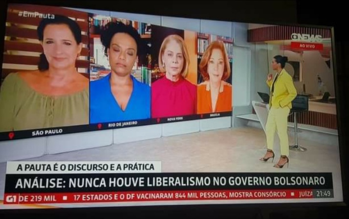As palavras e as coisas (ou a farsa da crítica)