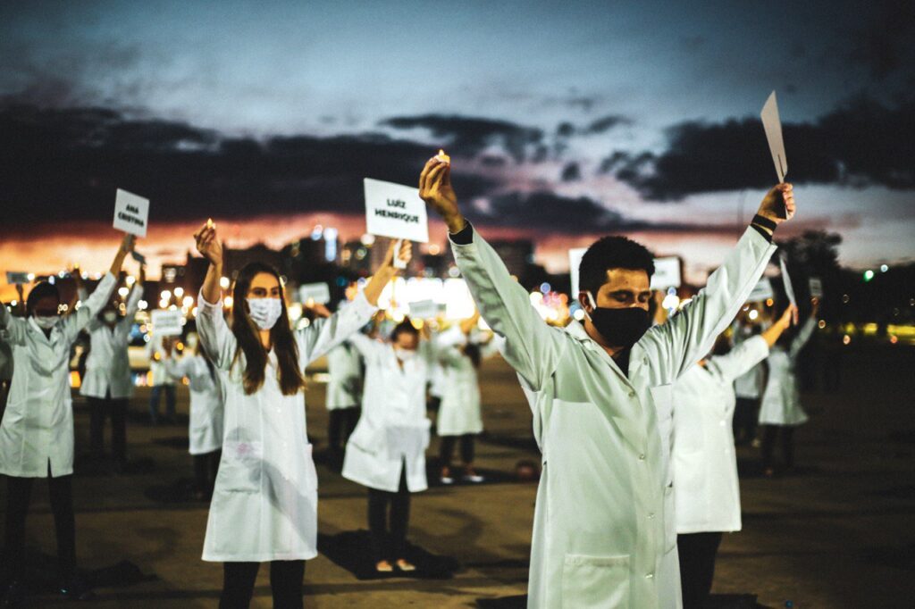 Fora Bolsonaro, antes que seja tarde demais
