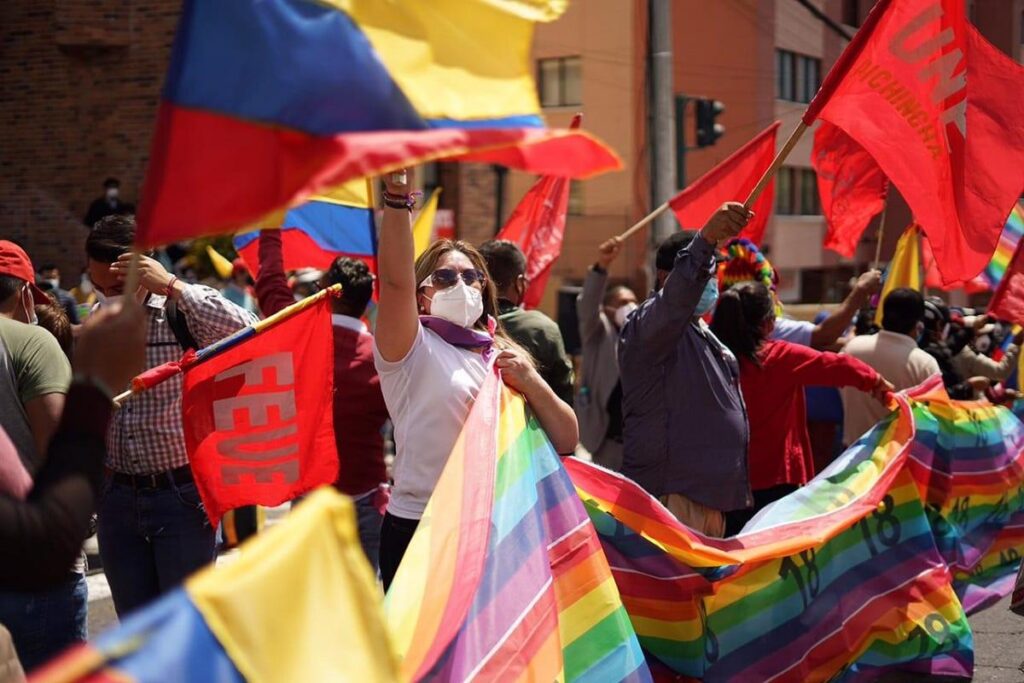 Equador: garantir o 2º turno e derrotar o capital financeiro