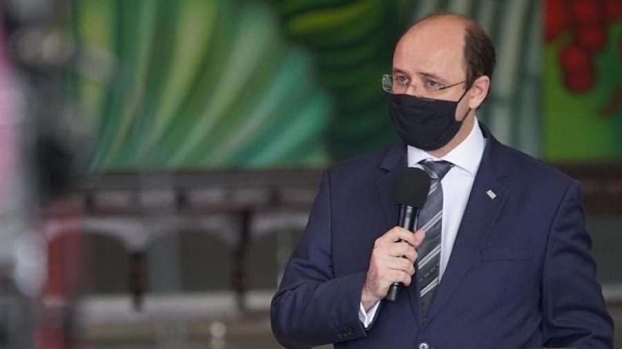 Doria e Rossieli seguem a marcha da insensatez contra a vida