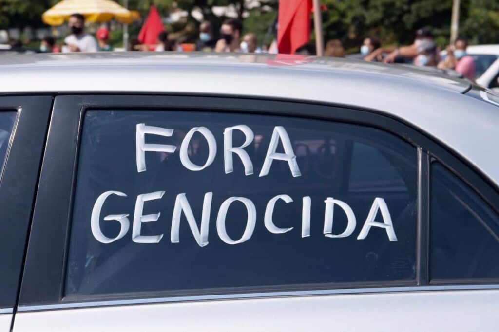 Não há atalhos, mas ainda há caminhos. Considerações sobre uma conjuntura trágica