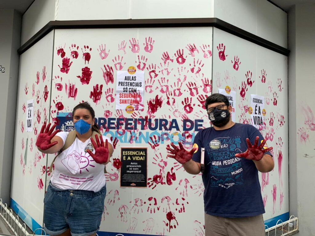 Em greve, trabalhadores da Educação denunciam Prefeitura de Florianópolis: “mãos sujas de sangue”