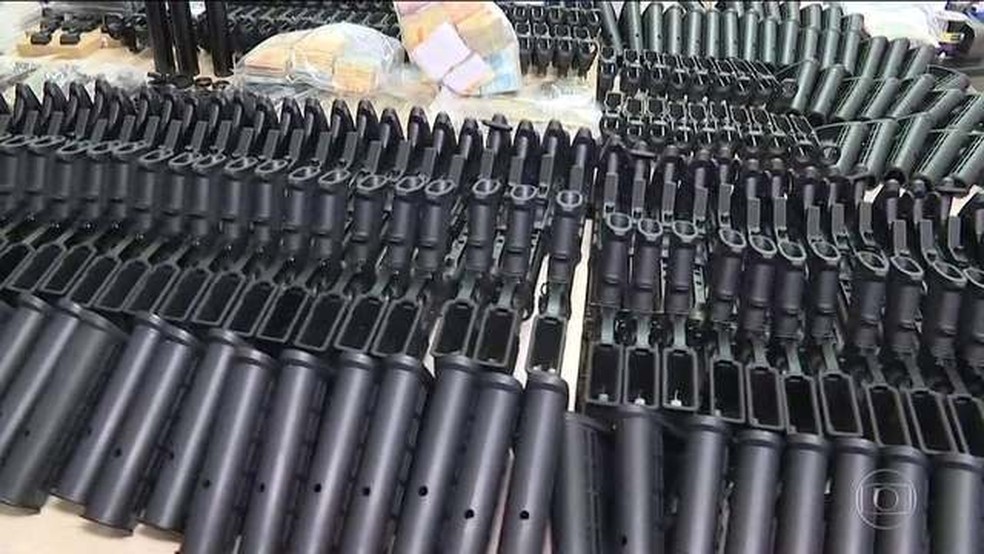 Massacre do Jacarezinho é recado de grupos políticos para abrir mais espaço para a milícia