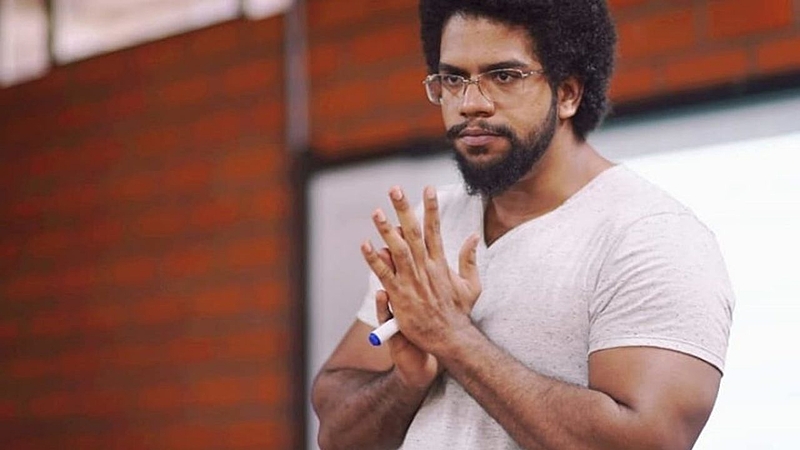 Jones Manoel e o esquerdismo