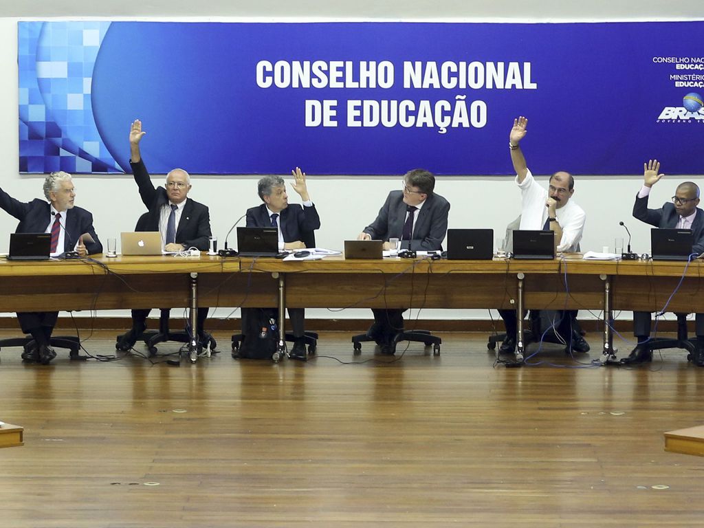 Conselho Nacional (contra) Educação: entenda a nova resolução que ataca a formação de professores 