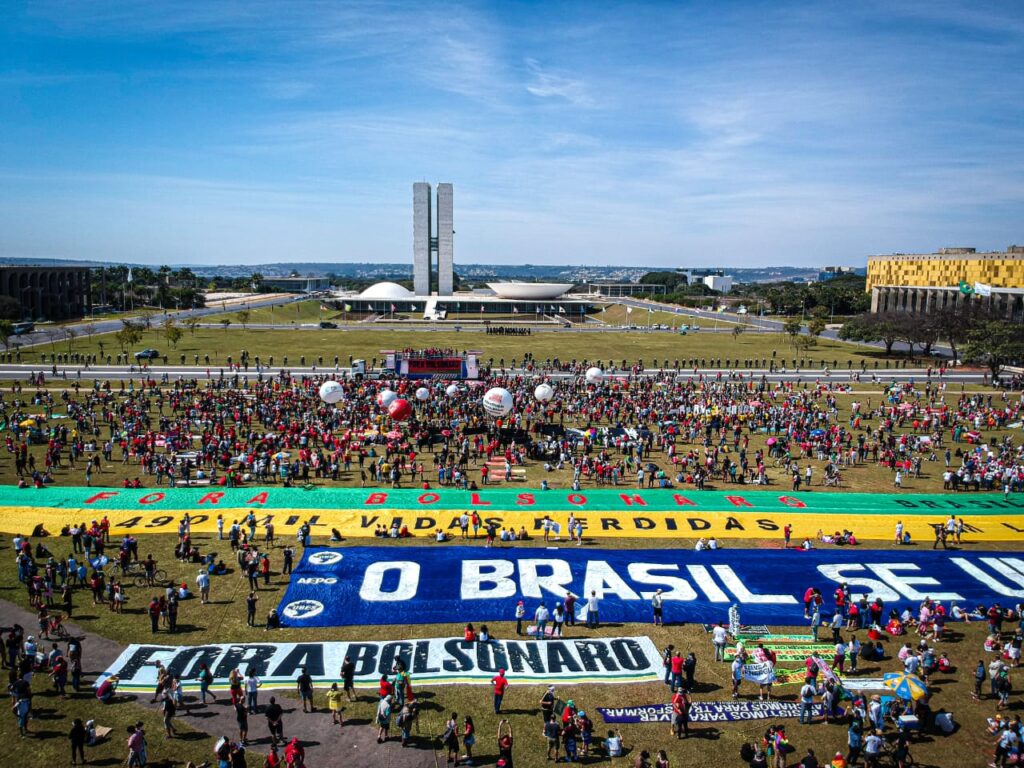 19J leva 40 mil pessoas em Brasília pelo Fora Bolsonaro