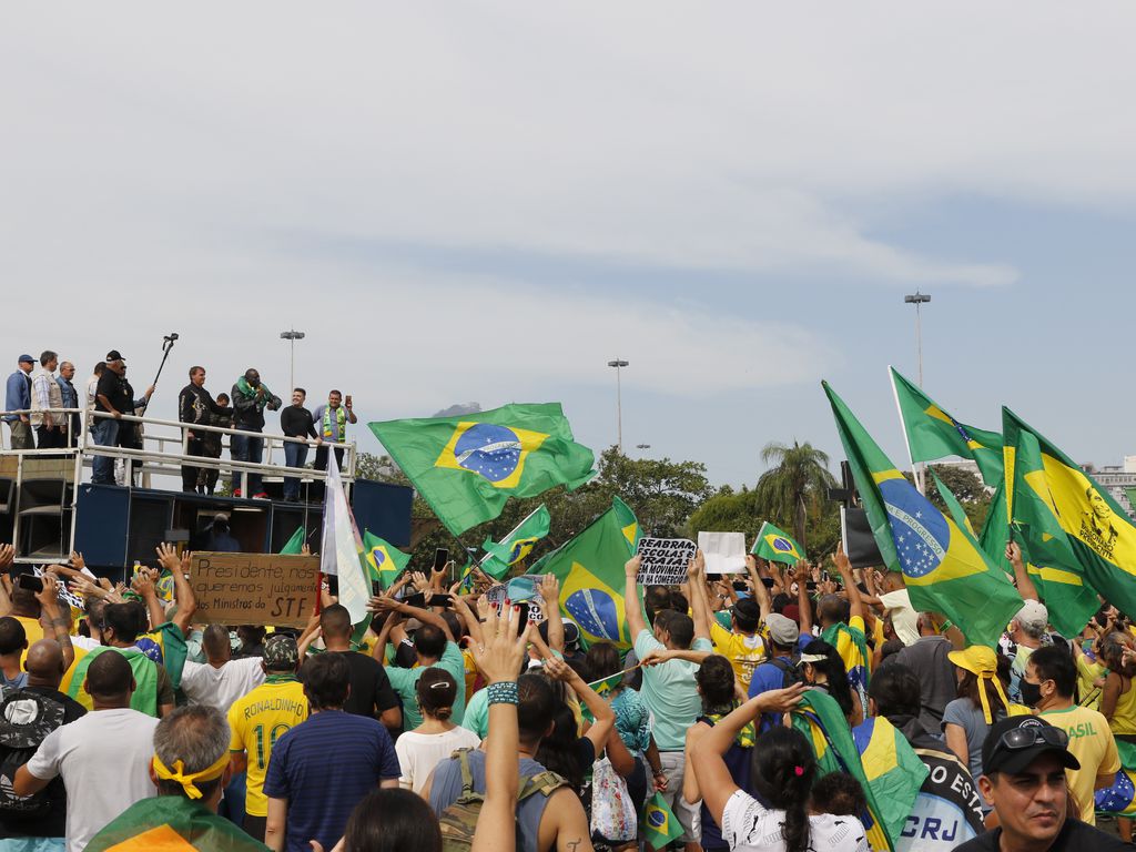 Bolsonaro venceu eleição nos 11 estados com maior índice de óbitos por covid-19
