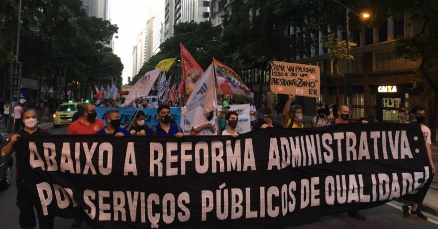 Servidores públicos lançam manifesto após encontro nacional e fazem mobilização em Brasília nesta terça (3) contra PEC 32